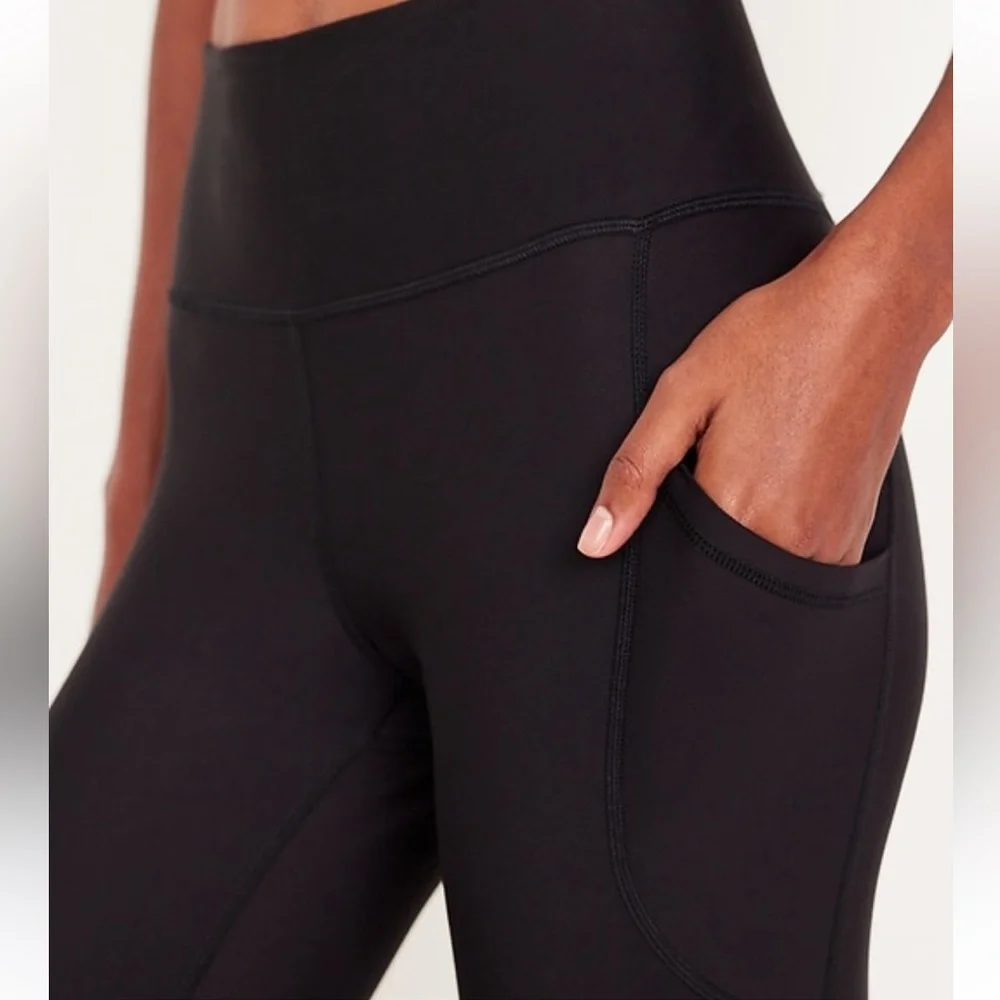 Old Navy Elevate leggings size medium - Picture 8 of 9